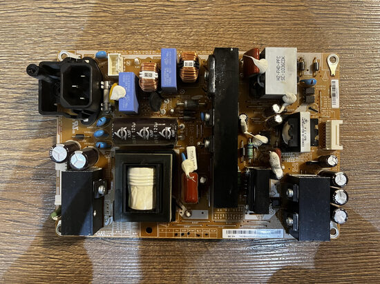 Maitinimo plokštė P3237F1_ASM